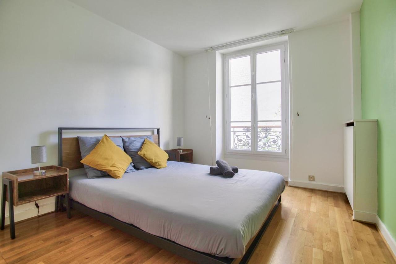 2 Bedrooms Tour Eiffel Breteuil Párizs Kültér fotó